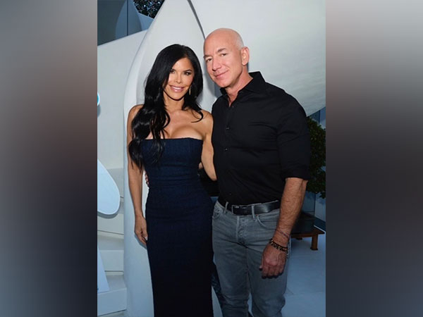 Jeff Bezos and Lauren Sanchez Wedding ceremony in Venice with celebrities, luxury fashion, and romantic setting