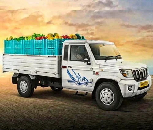 Bolero MaXX Pik-Up CNG launches के दौरान Mahindra का नया दमदार CNG मॉडल, मुंबई में शोकेस हुआ