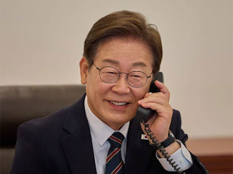 South Korea President Lee Jae Myung presenting 2025 economic stimulus plan in cabinet